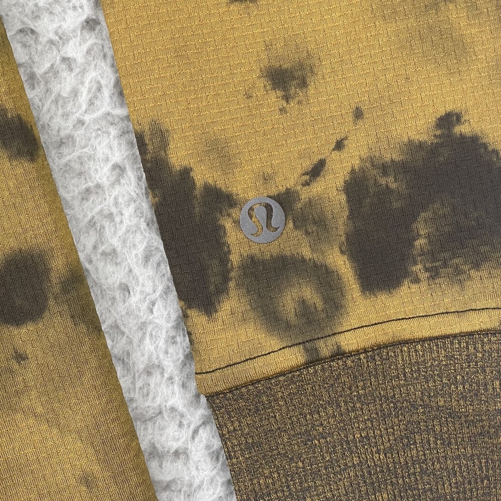 Lululemon Textured Tech Hoodie Mens Small Diamond Dye Gold Spice Black - Picture 8 of 15
